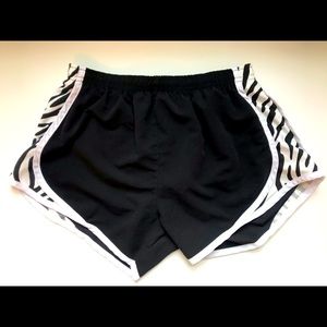 boxercraft Athletic shorts black white zebra Small